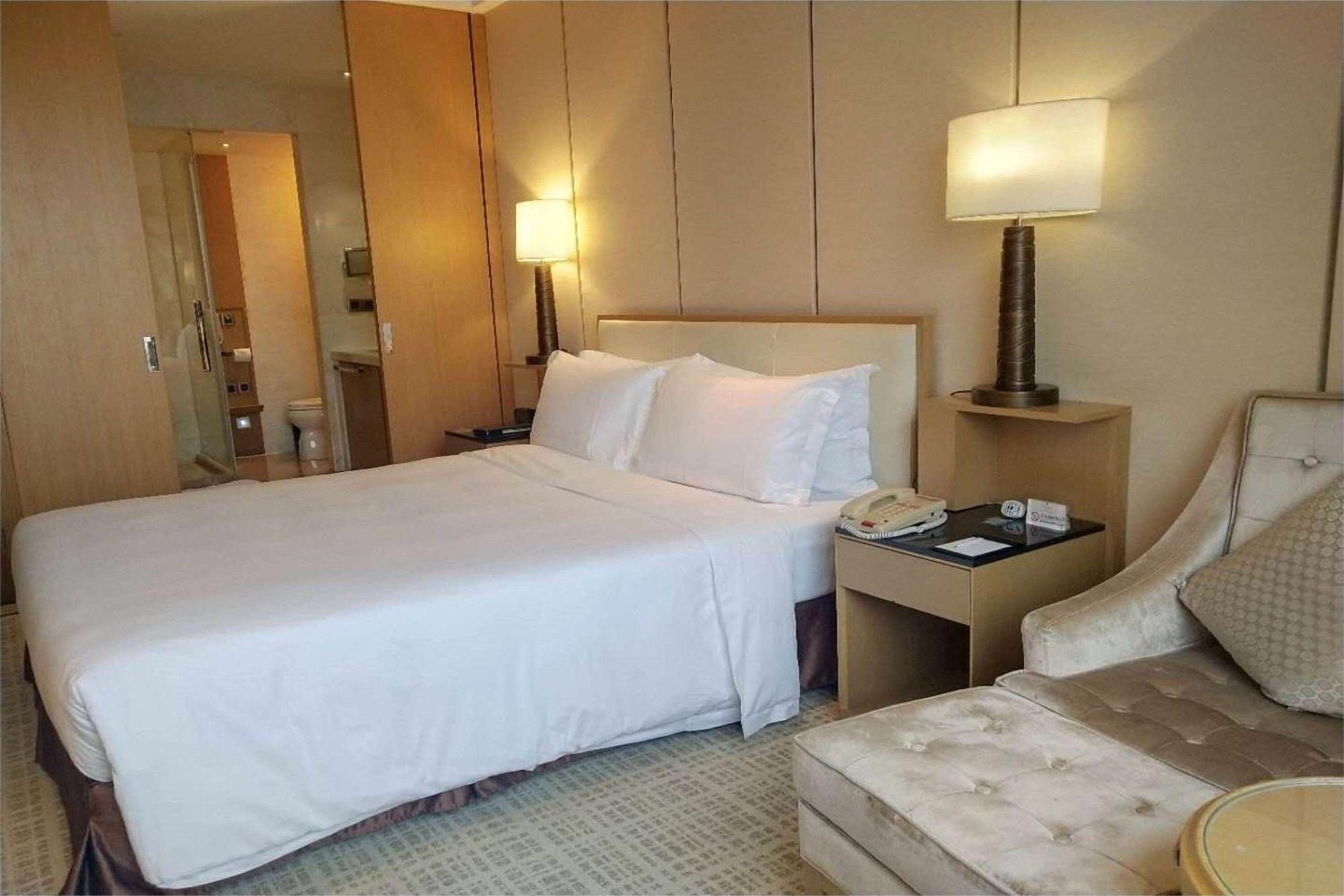 Ramada Plaza Qiandeng Kunshan Kunshan  Exterior foto