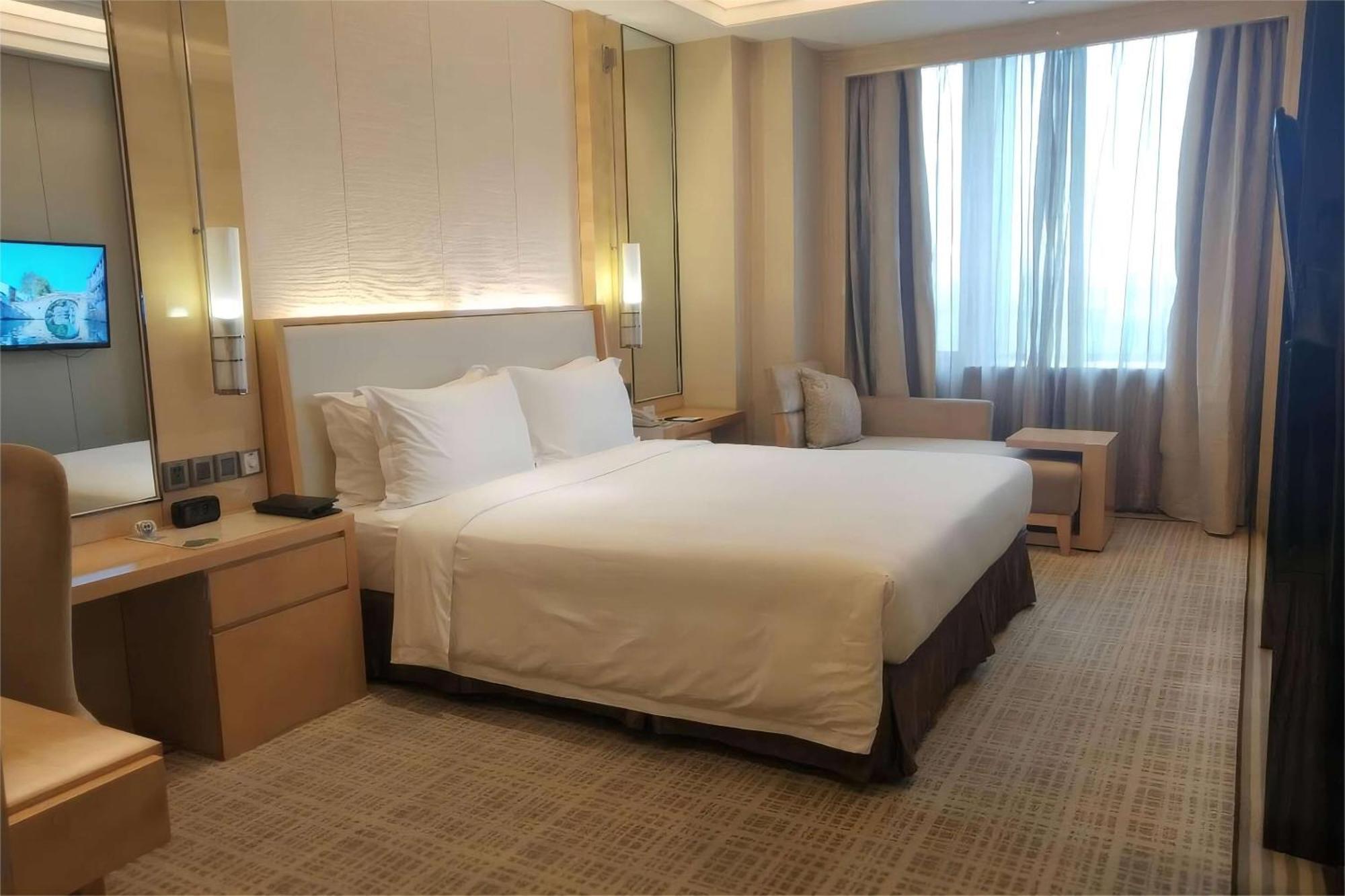 Ramada Plaza Qiandeng Kunshan Kunshan  Exterior foto