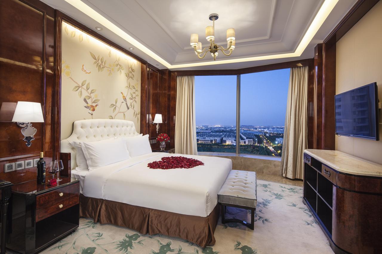 Ramada Plaza Qiandeng Kunshan Kunshan  Exterior foto